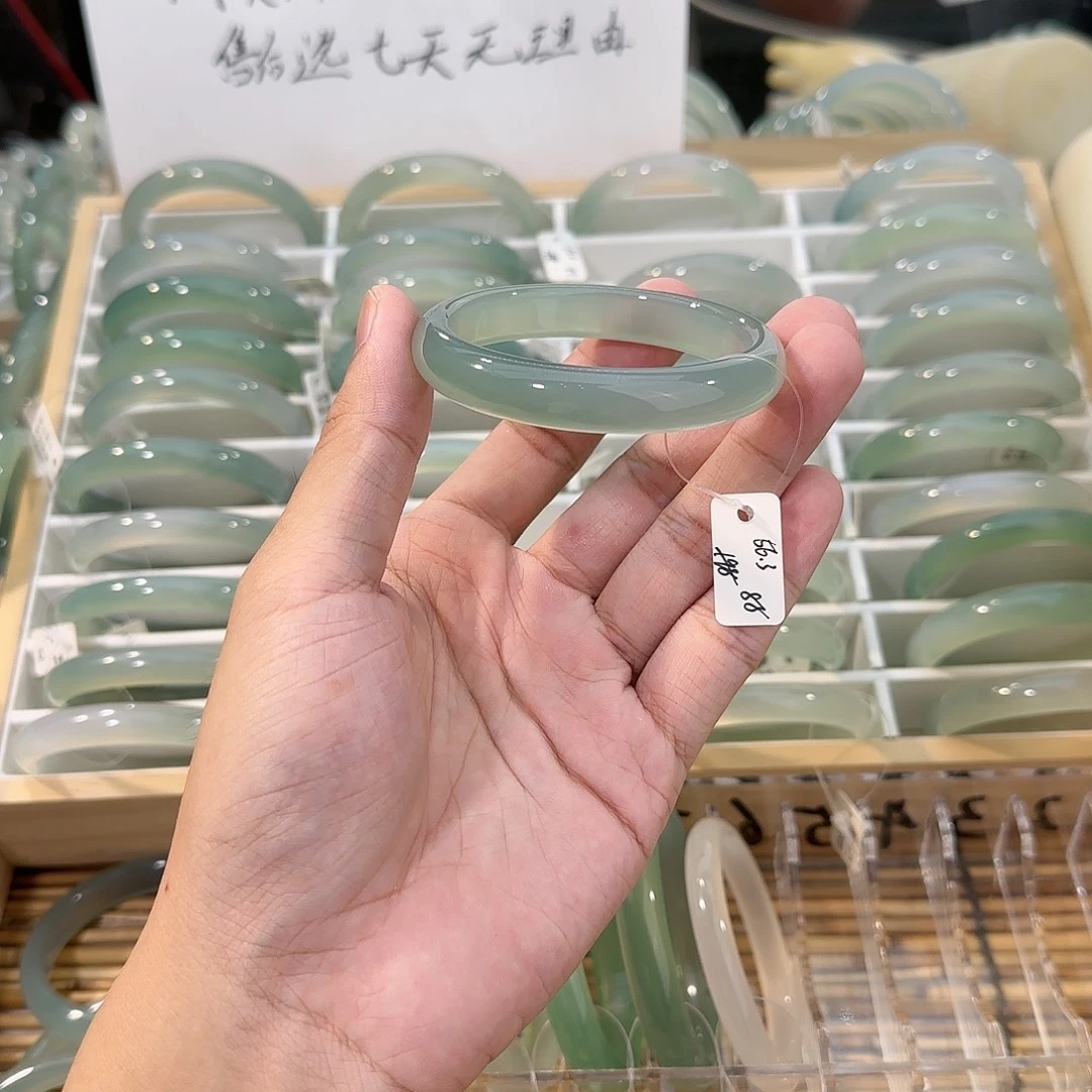 手镯玛瑙/玉髓未镶嵌圈口56.3