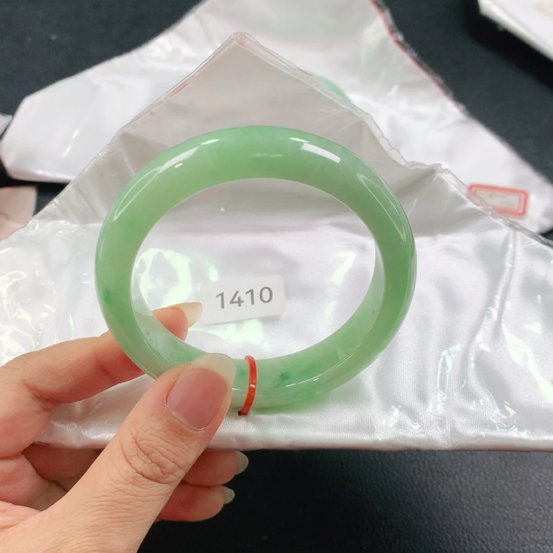 未镶嵌手镯翡翠轮胎03