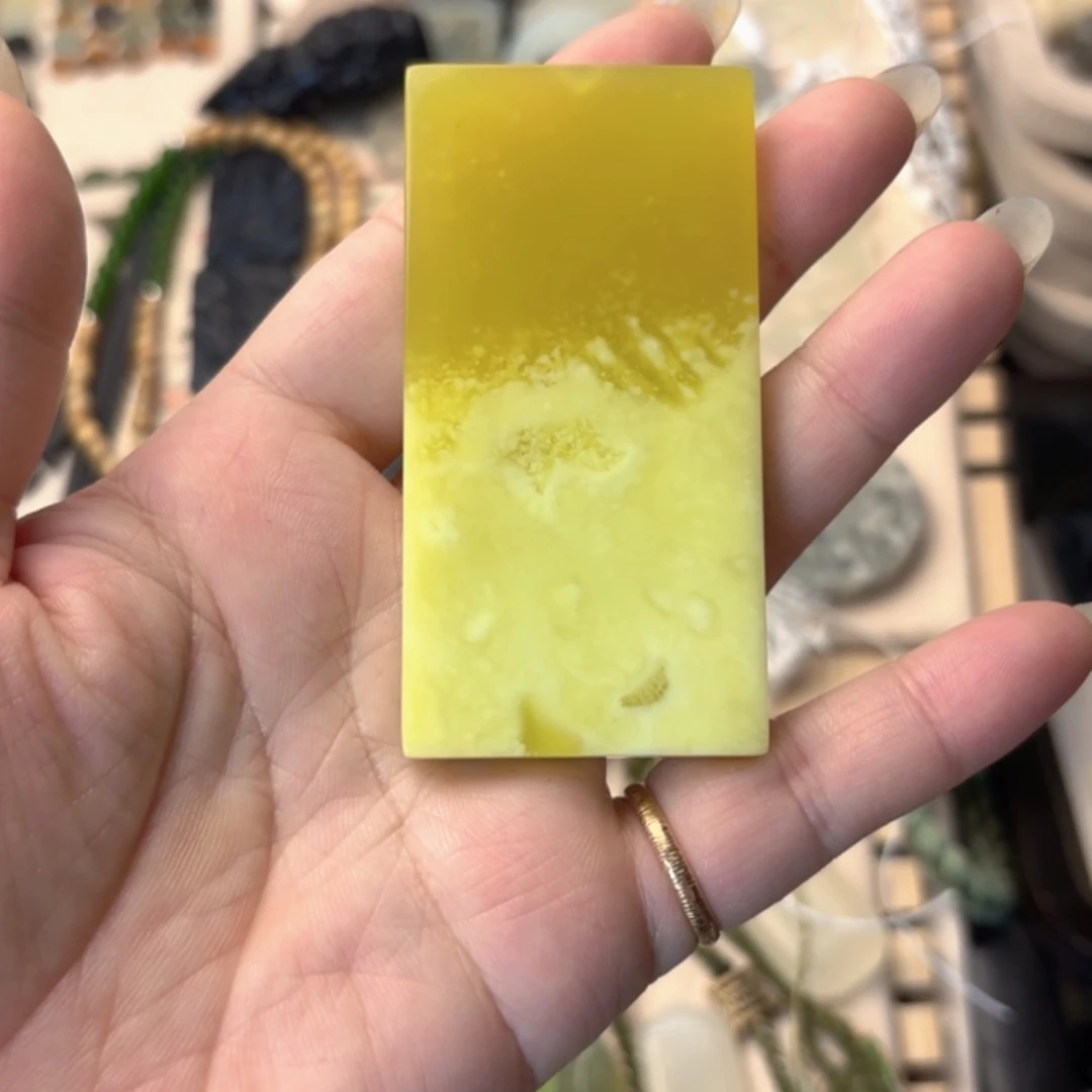 蛇纹石玉合金颈饰