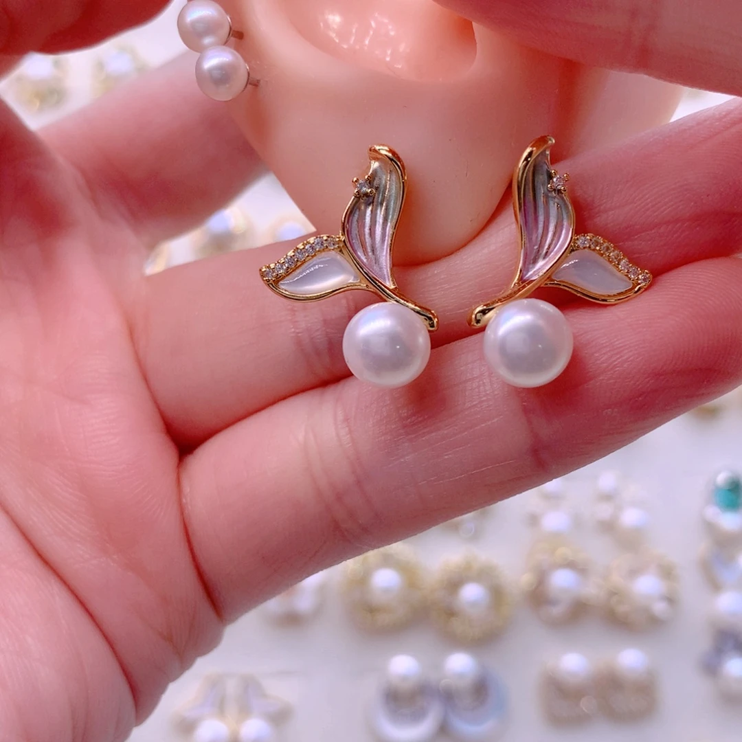 合金耳饰淡水珍珠