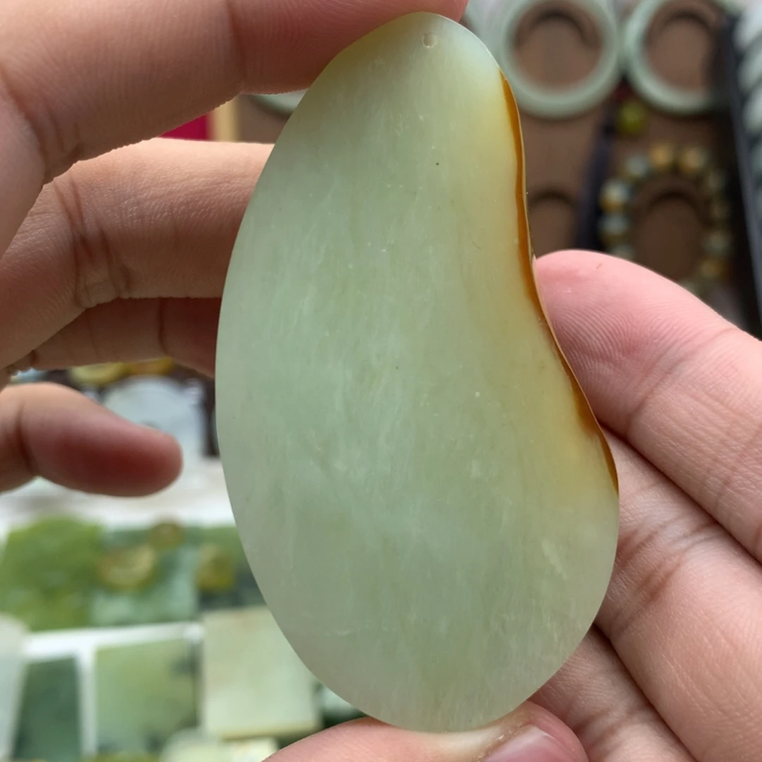岫玉未镶嵌吊坠(不含链)