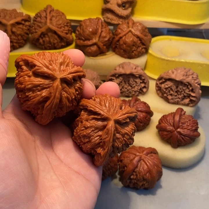 寒***雪把件文玩核桃ggggghhhh