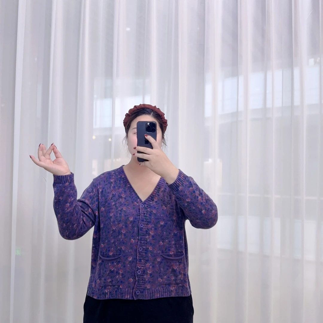 淡紫碎花 654【胖宝】秋季新款V领大码提花休闲百搭上衣开衫外套