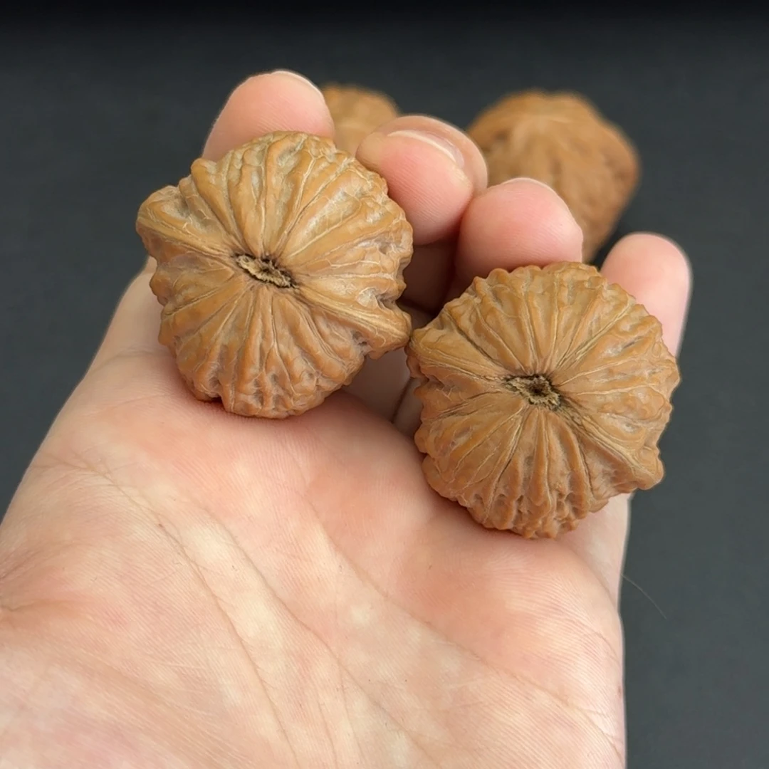 文玩核桃吊坠38 37 33福利对