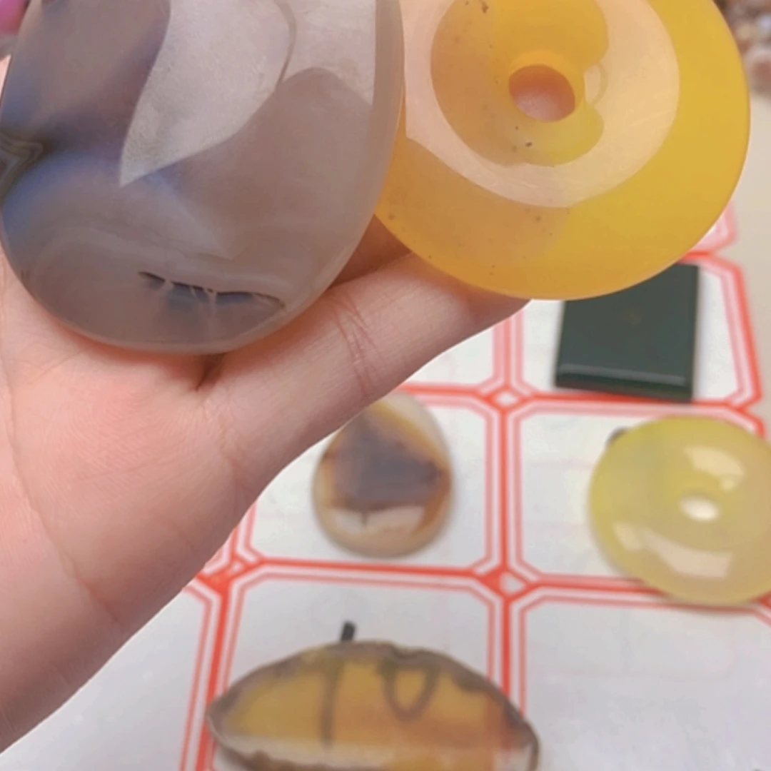 【闪购商品】玛瑙/玉髓珠宝奇石未镶嵌晶**品