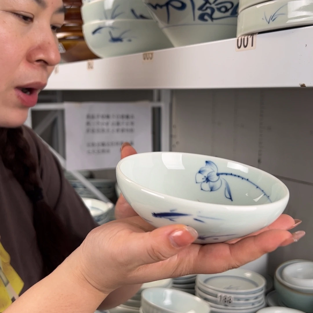 碗中瑕手绘画鱼5.5寸古碗（单只装）