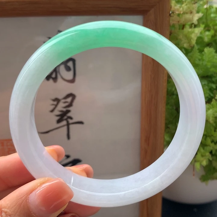 翡翠未镶嵌手镯翡翠手镯55