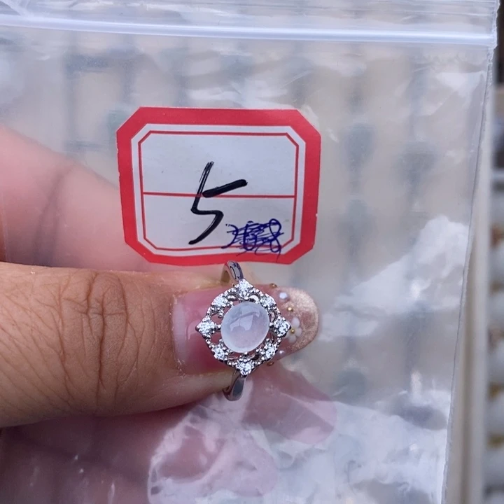 未镶嵌戒指翡翠缅甸