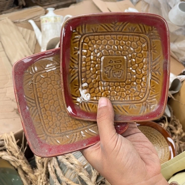 摆件陶瓷盘子碗都便宜