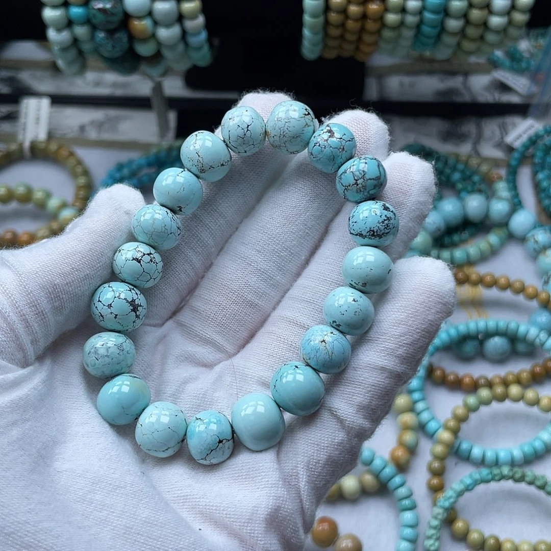 未镶嵌绿松石珠宝奇石?