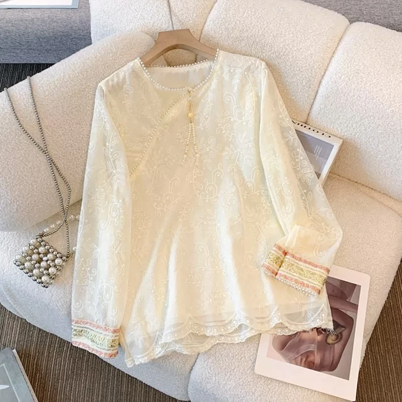 新疆包邮“柔黄绣韵”9266#衣长67 小衫