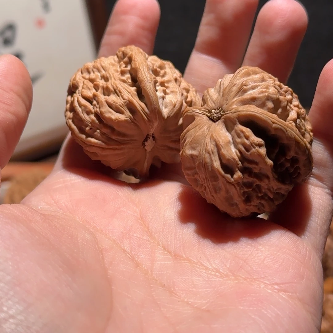 涛***旧吊坠文玩核桃白狮子