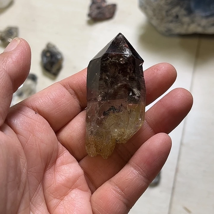 *****未镶嵌珠宝半成品水晶