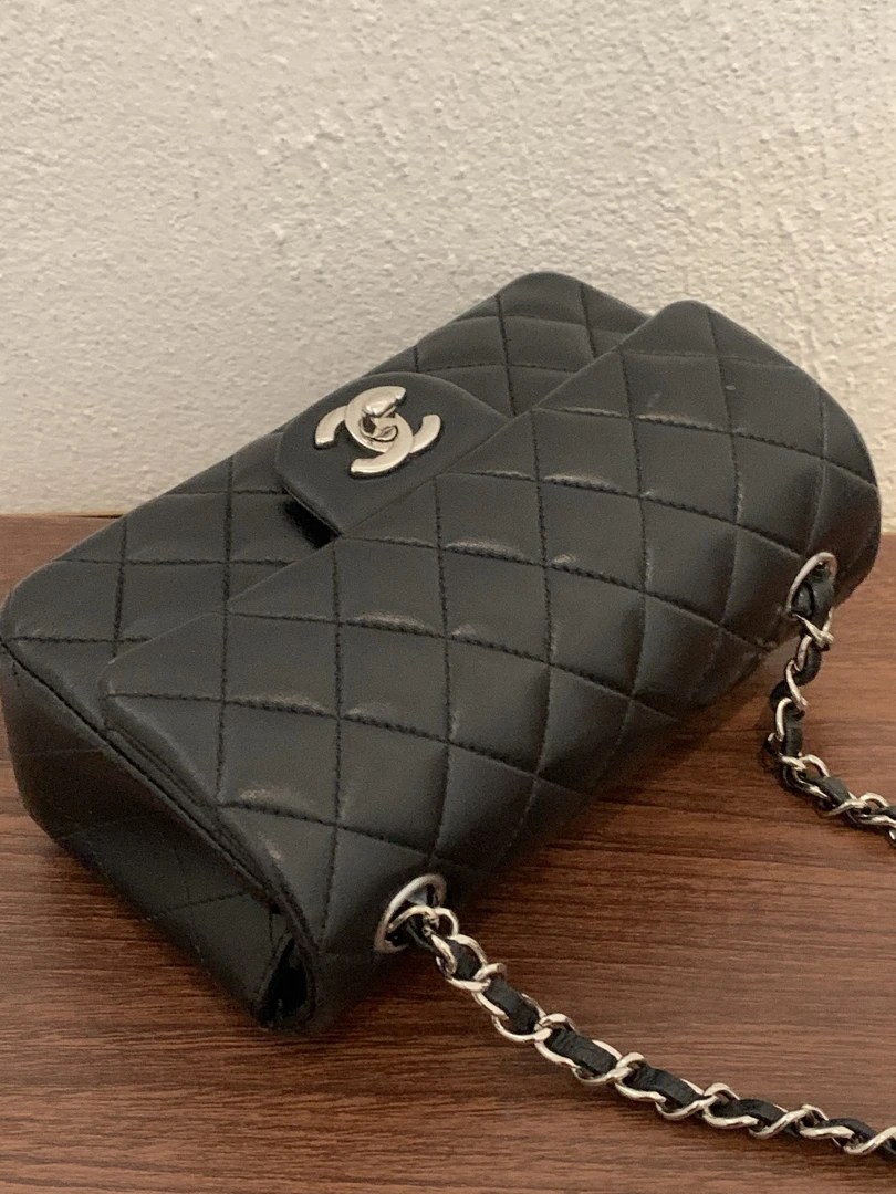 99新 Chanel/香奈儿 黑金菱格纹CF大mini链条包 15962210 二店