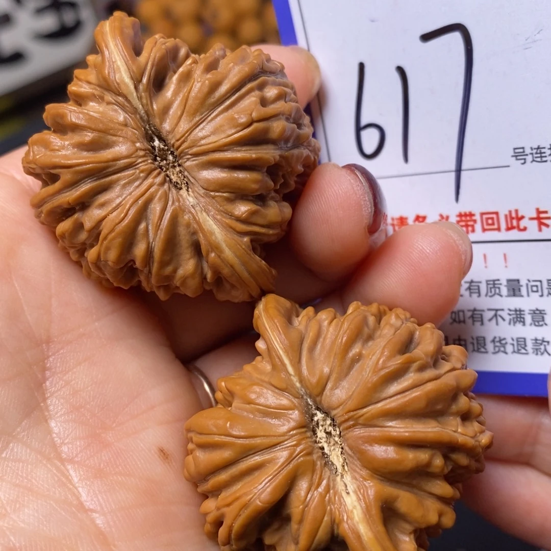 文玩核桃把件46四座楼617全