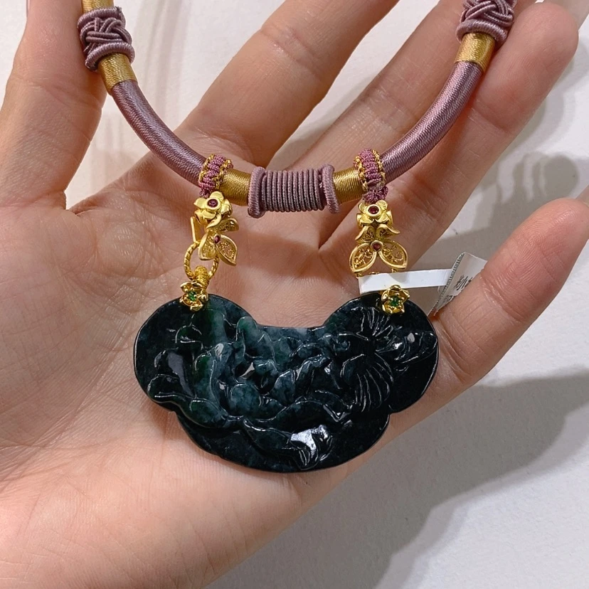 【闪购商品】翡翠未镶嵌颈饰吊坠