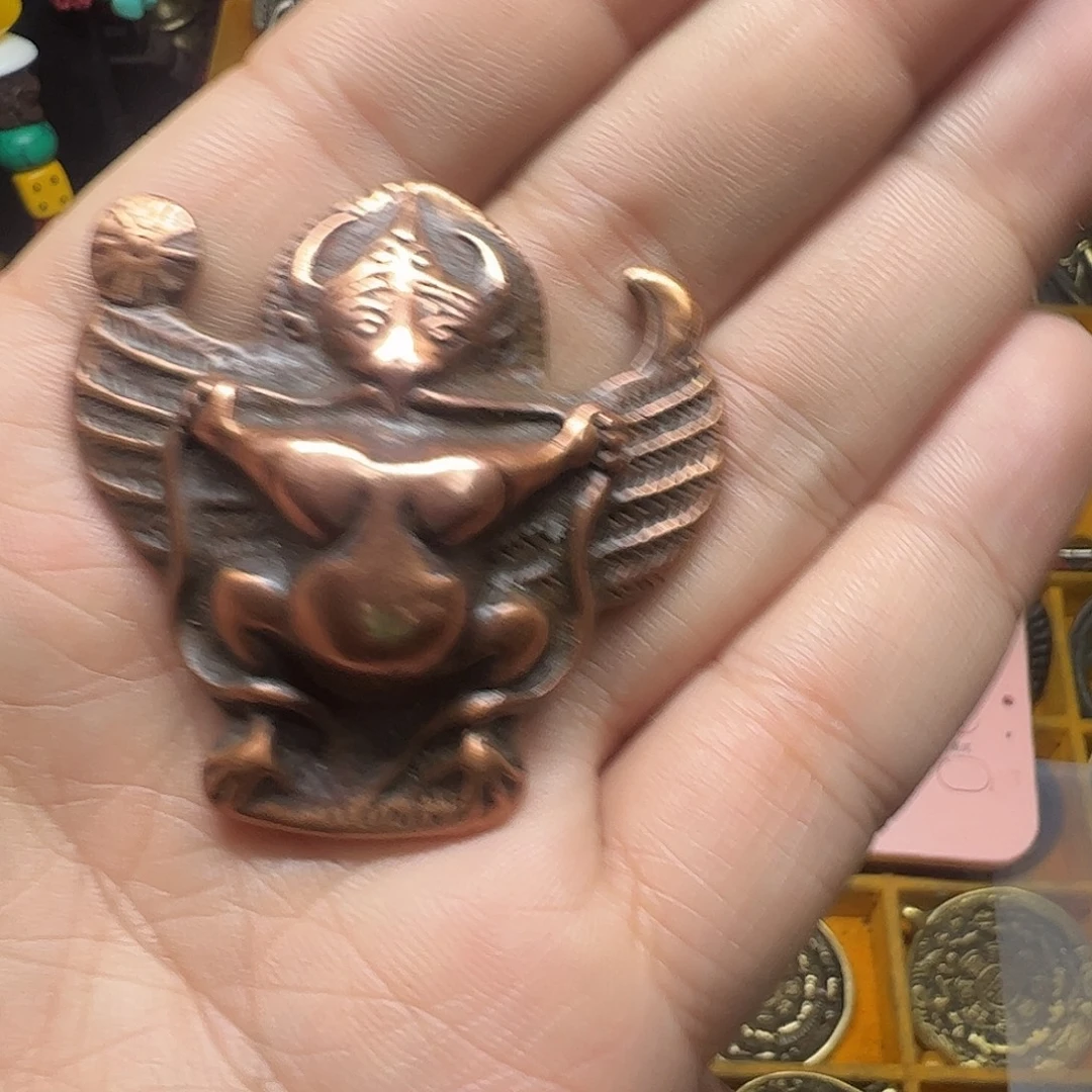 带***行合金类啊哈哈真的好喜欢这个风格