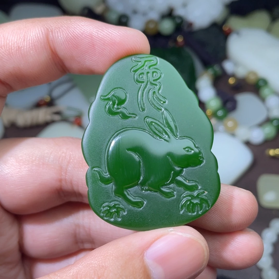 颈饰未镶嵌和田玉混*