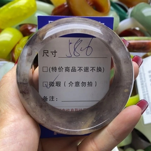 石英质玉手镯足铂镶嵌