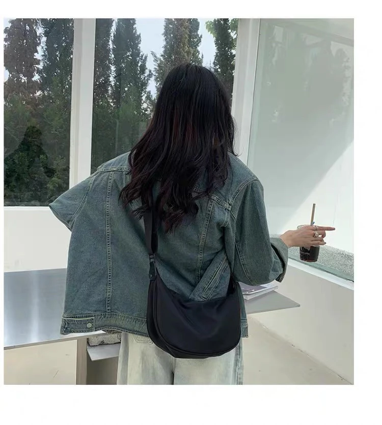 2025新款运动斜挎包男黑色帆布包腰包