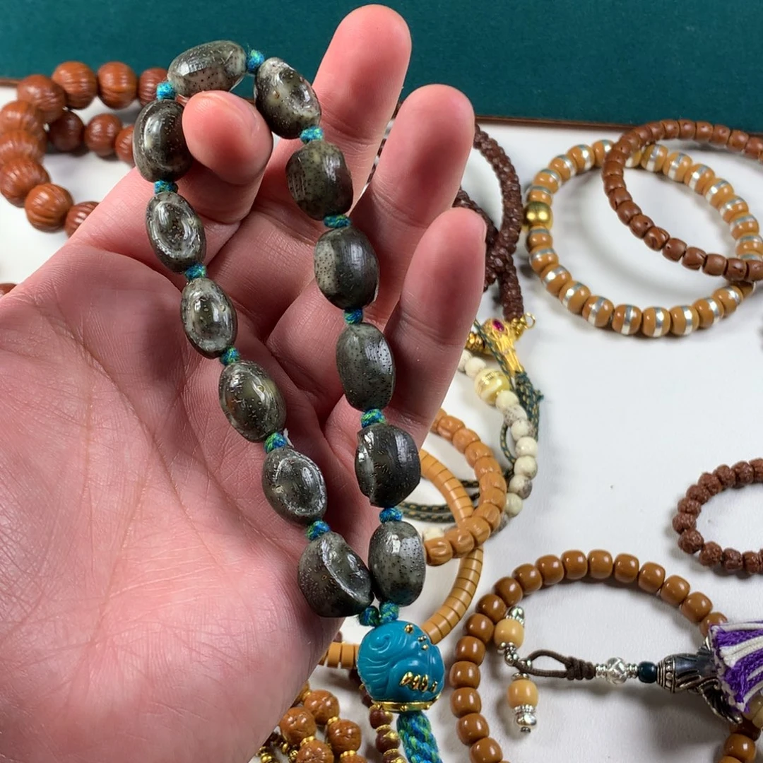 吊坠星月菩提。。。。。。。。。。