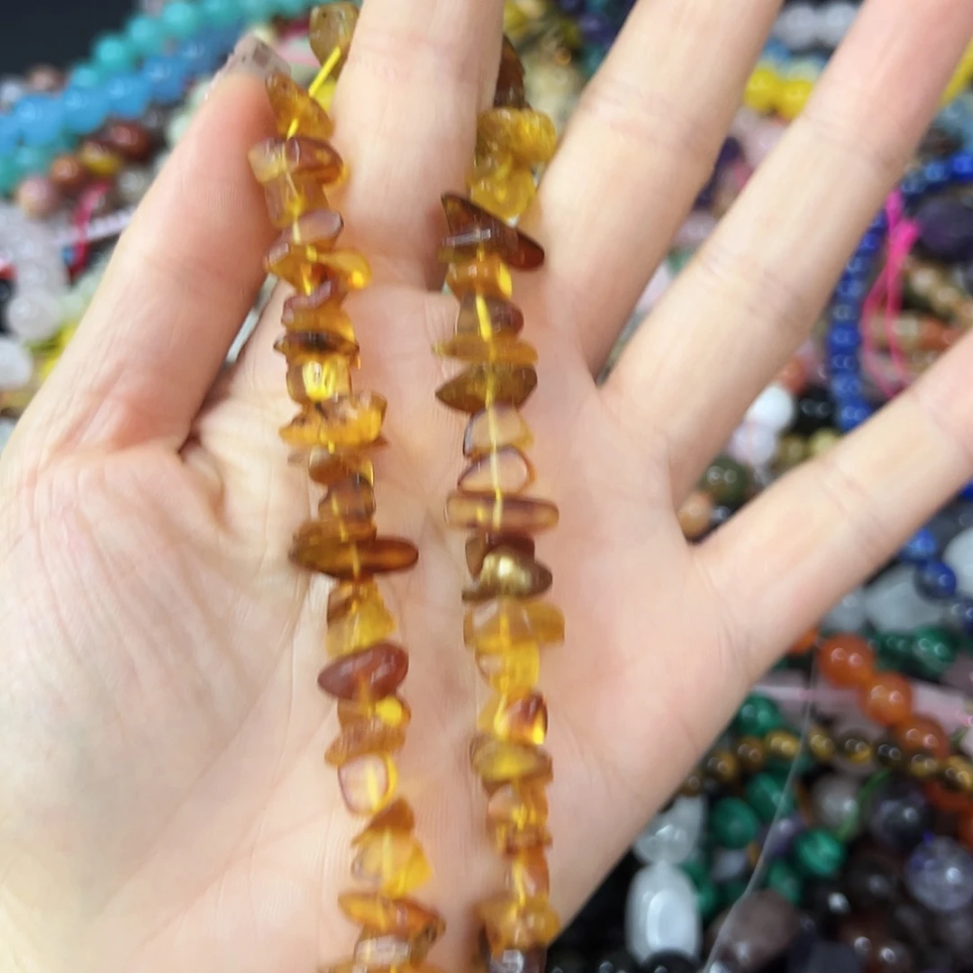 玛瑙/玉髓合金珠宝半成品 天然琥珀碎石一条