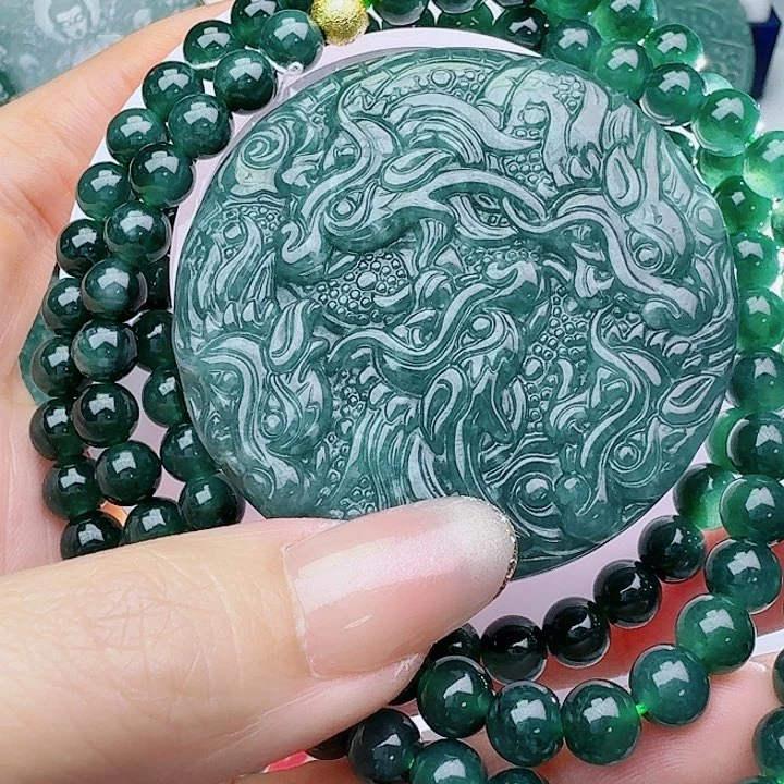 翡翠颈饰未镶嵌111111111