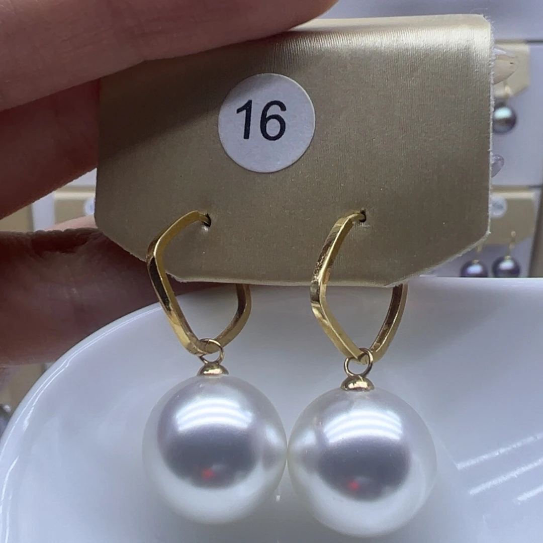 淡水珍珠耳饰18K金镶嵌