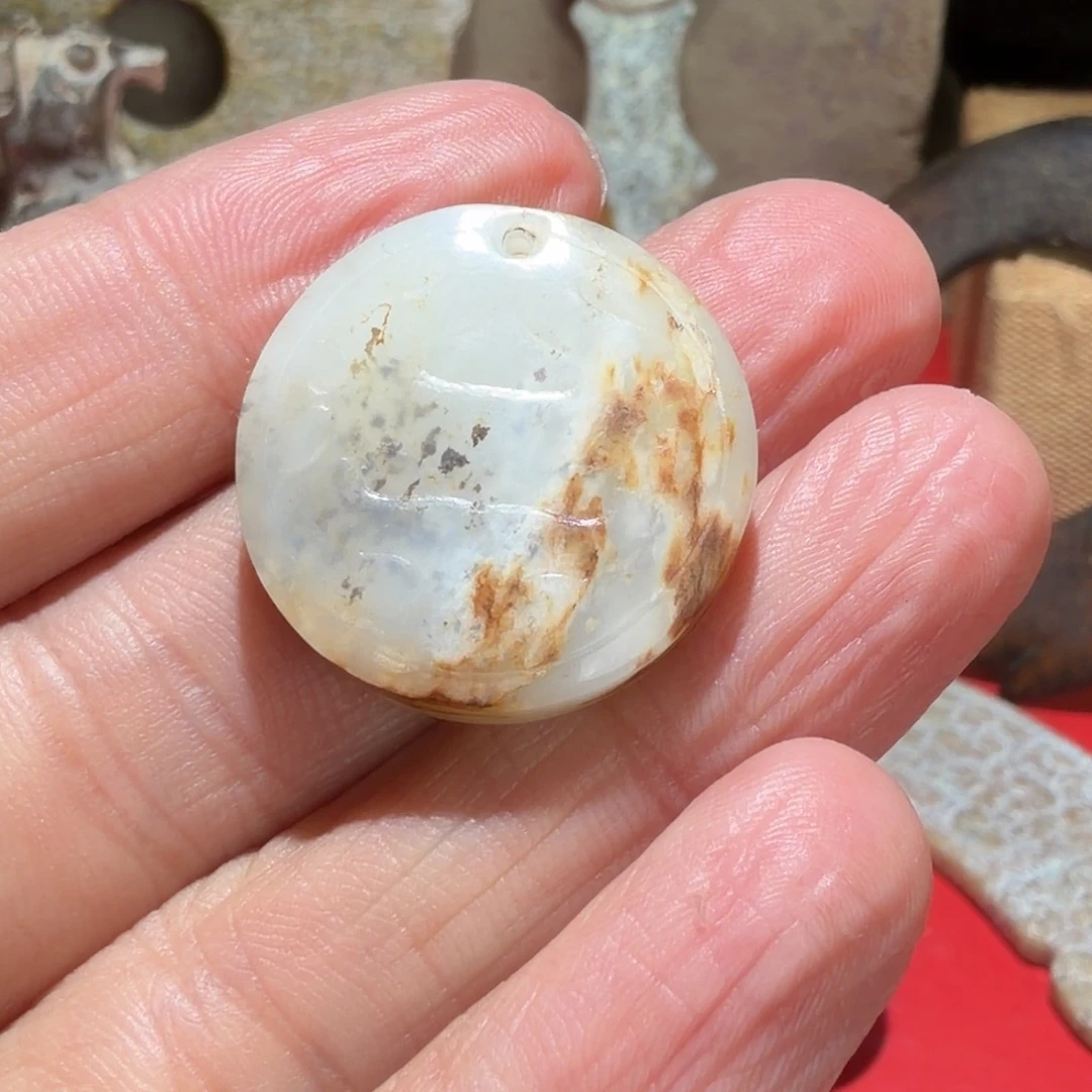 天***意和田玉未镶嵌挂件