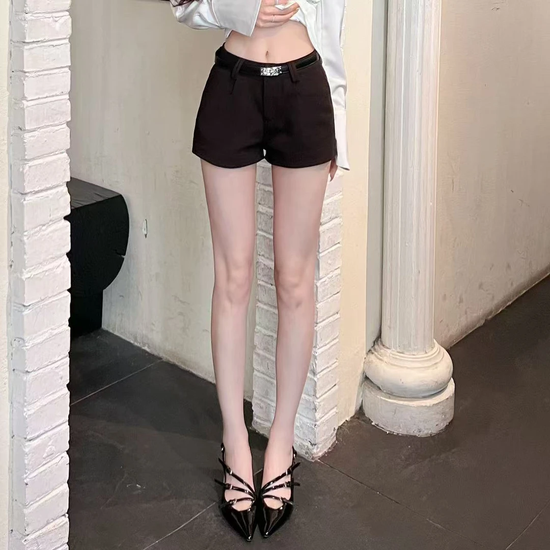 《长腿腿精》高智腿精显瘦简约百搭西装短裤（带腰带）