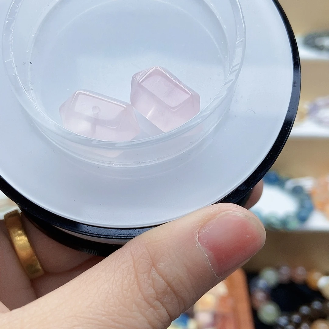 水晶手串未镶嵌蜘****7粉晶双肩