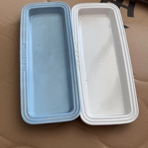 微瑕，不能明火，口径26高2.5宽10篮，白不是kc
