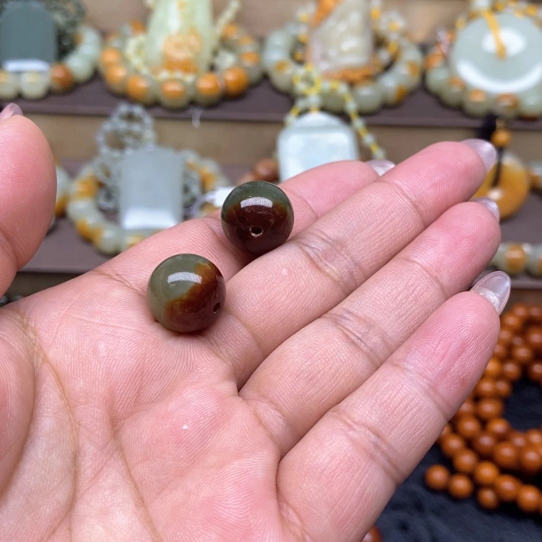 用***6吊坠(不含链)未镶嵌透闪石质玉