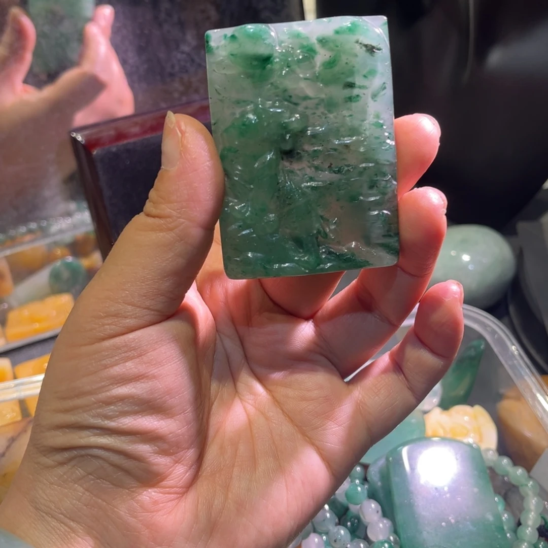 未镶嵌手链石英质玉（非洲翠）