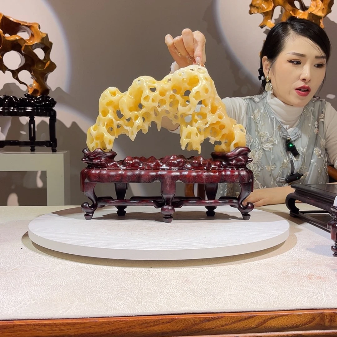 R***r太湖石太湖石摆件