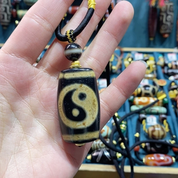 玛瑙/玉髓颈饰合金36