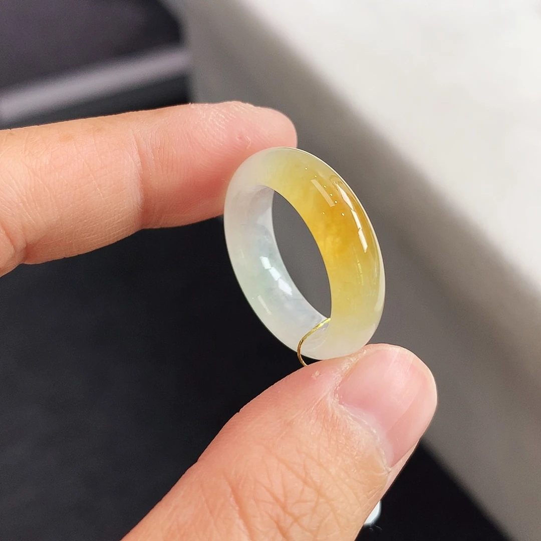 翡翠未镶嵌戒指16号