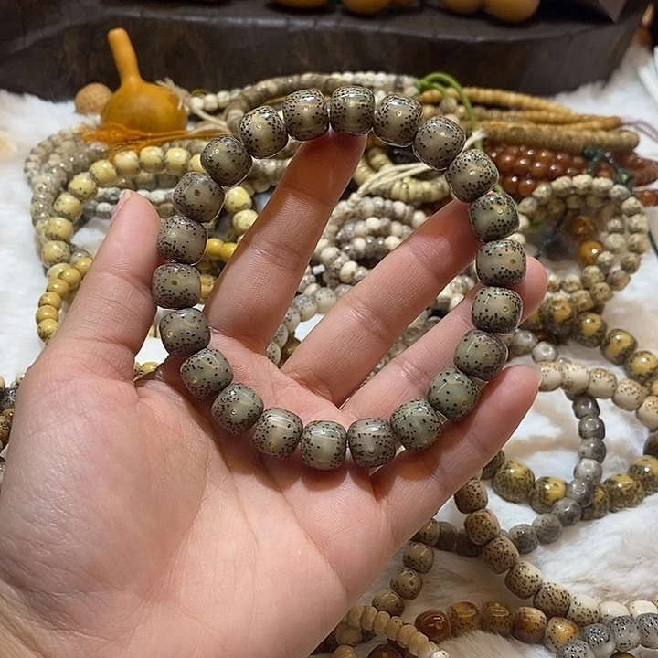 吊坠星月菩提海南