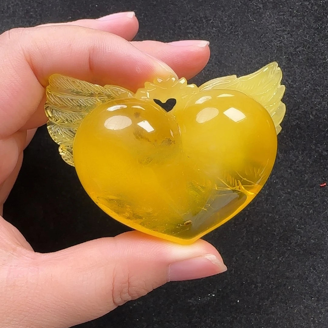 蜜蜡未镶嵌珠宝奇石
