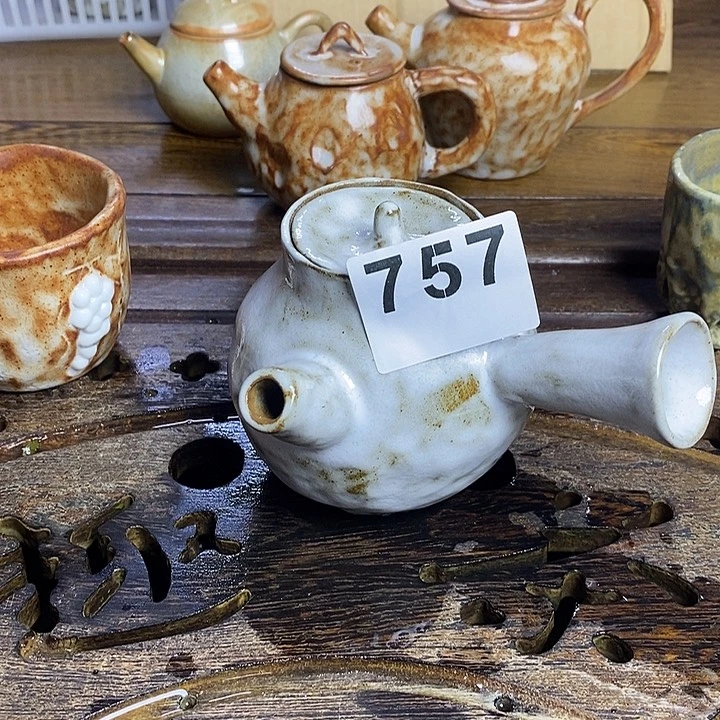 *****757手捏茶壶特价包邮