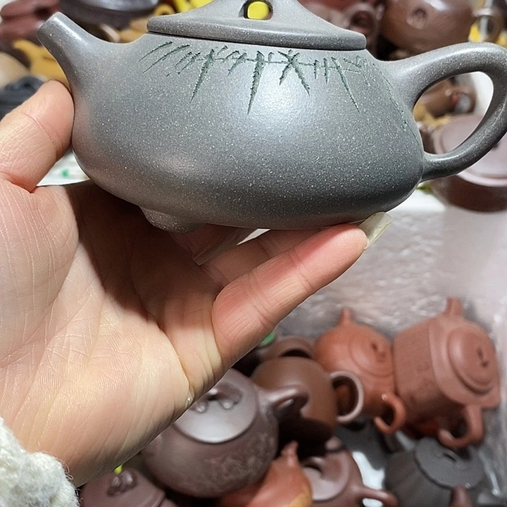 紫砂茶壶微瑕微笑