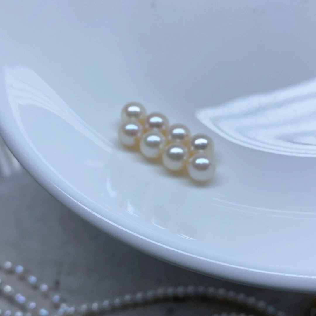 海水珍珠颈饰未镶嵌舒****?发8个