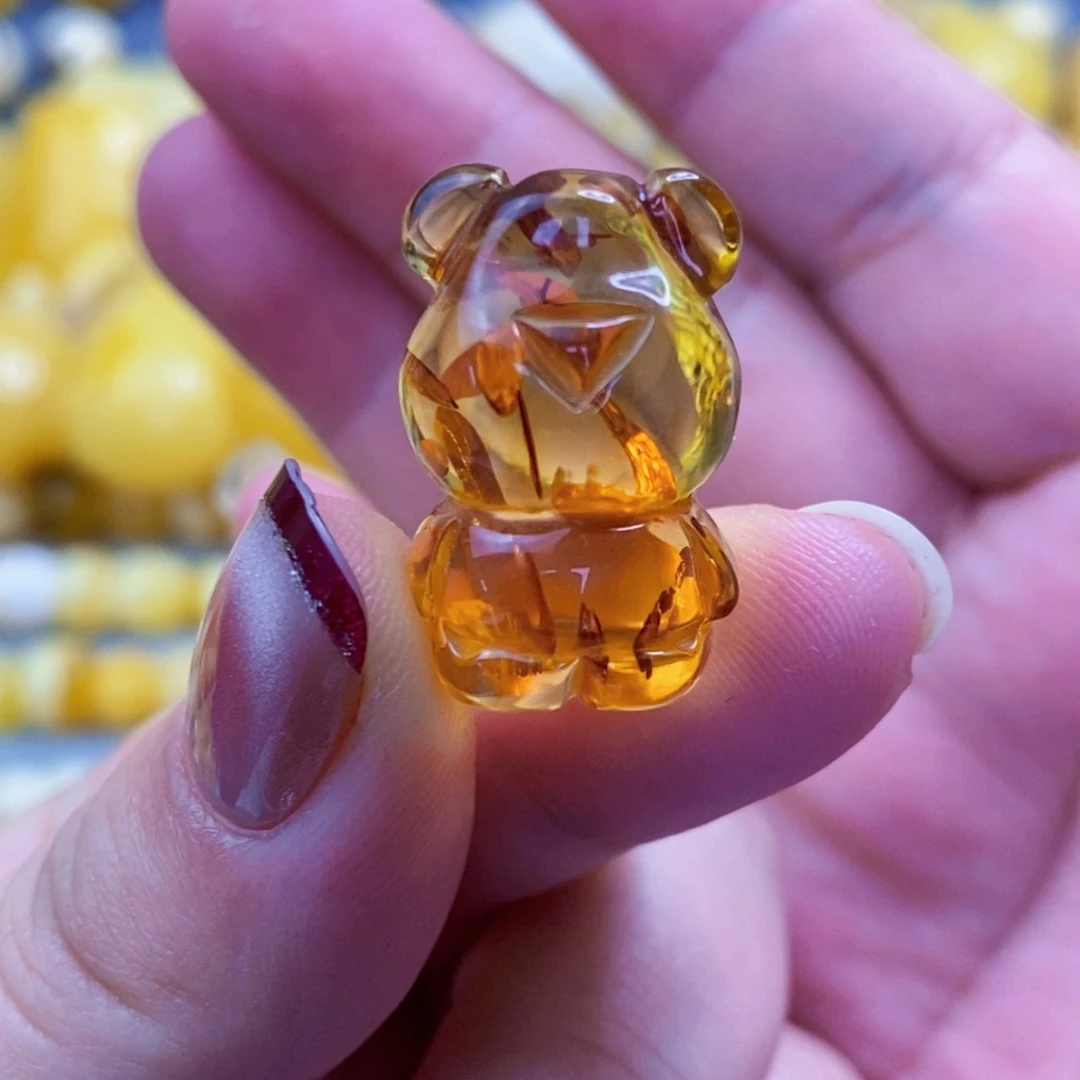 未镶嵌琥珀珠宝奇石