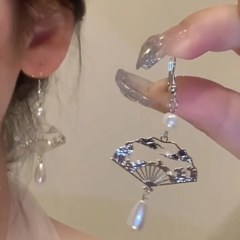 YFEIFEIE中国古风扇子水滴耳钉流苏耳环显瘦耳饰新中式配饰