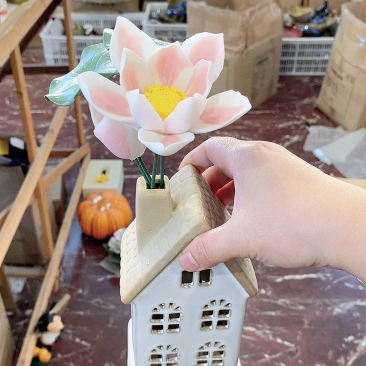 萬***。陶瓷树脂家居摆件