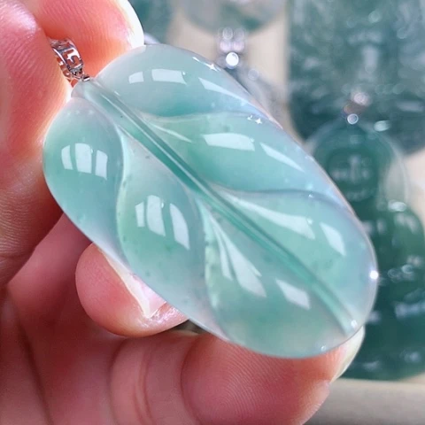 【闪购商品】翡翠18K金镶嵌吊坠(不含链)天然