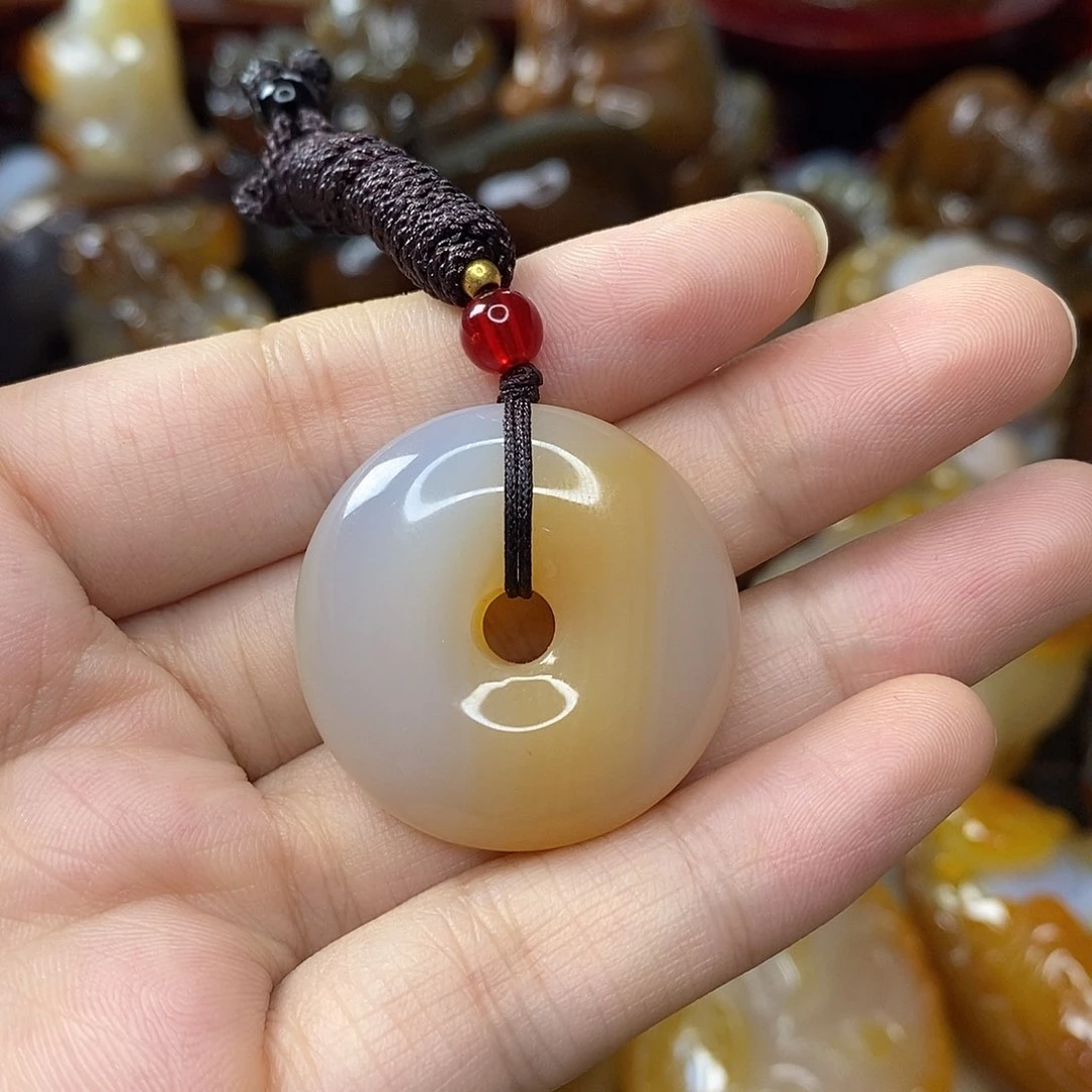 玛瑙/玉髓吊坠未镶嵌