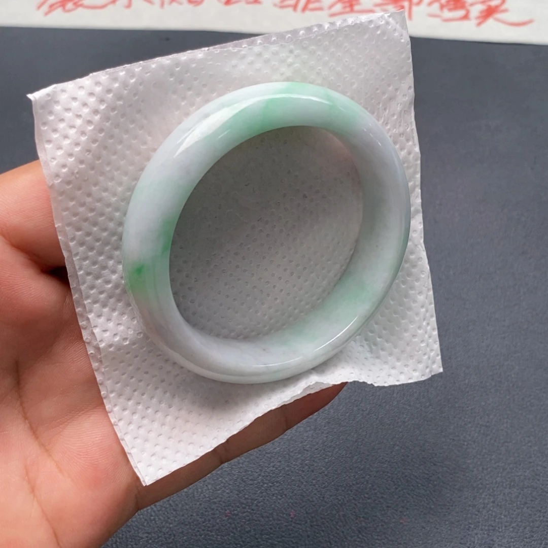 未镶嵌定制翡翠翡翠手镯