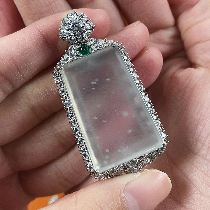 石英质玉银S925镶嵌颈饰