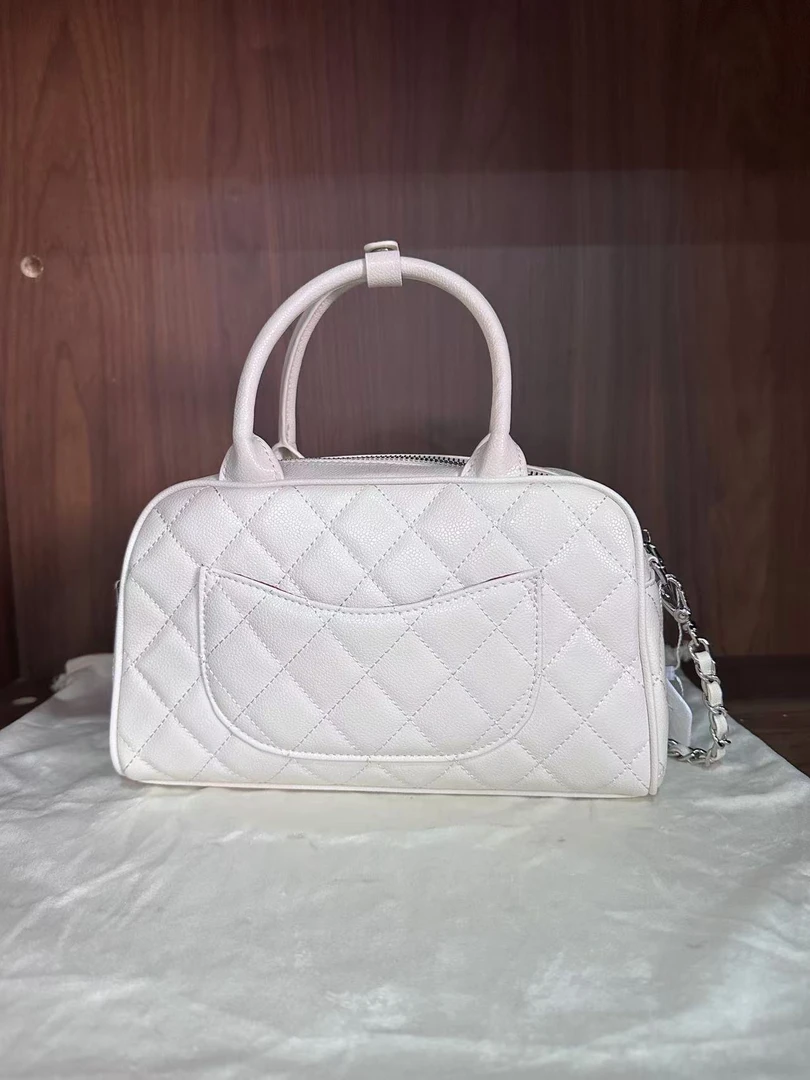 HIRMRIS手工真皮包 26-551180-米白 保保球酱香米白色